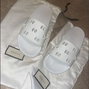 white rubber GG gucci slides